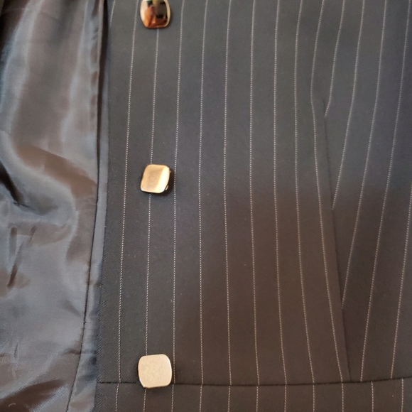 Ladies Jacket - Picture 8 of 10